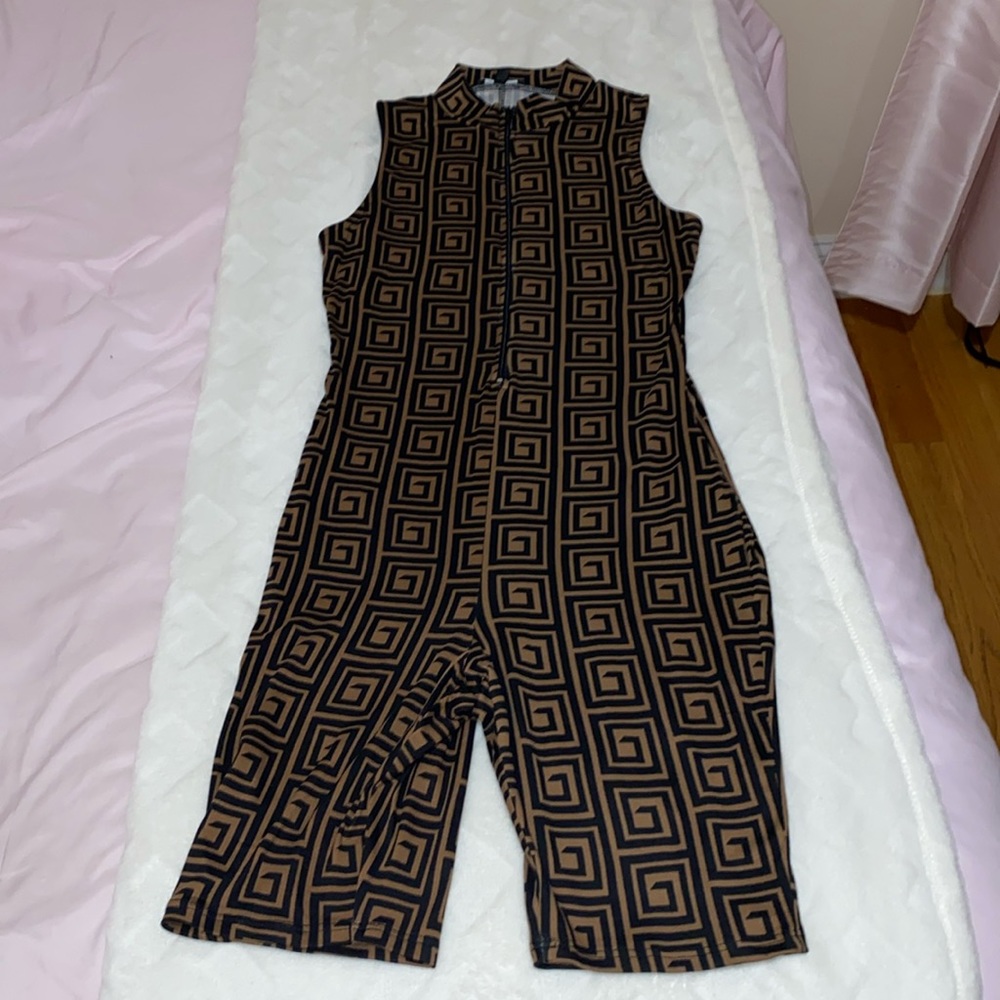 Fashion Nova romper